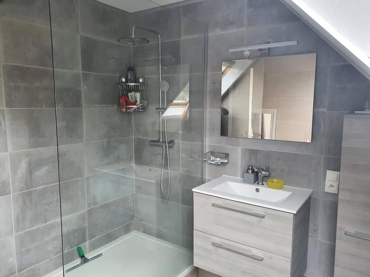 Une Chambre Privee Au Sein D'Une Villa A La Campagne Wanze ภายนอก รูปภาพ